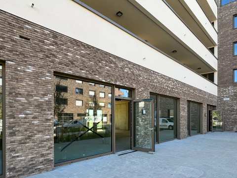 Local commercial à vendre à Niederkorn