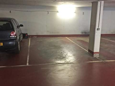 Parking à louer à Luxembourg-Hollerich