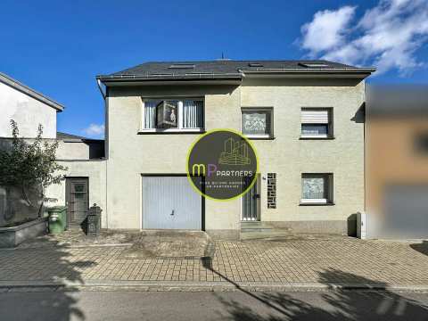 Belle maison à rénover, 5 chambres avec garage et jardin