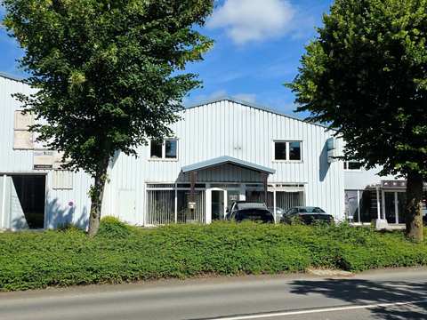 Local commercial à vendre à Roeser
