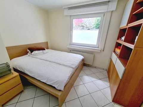 LUXEMBOURG-LIMPERTSBERG: A 2 pas du centre ville, du Boulevard ROYAL et du Kirchberg, A LOUER CHAMBRE MEUBLEE dans petite colocation de 3 CH