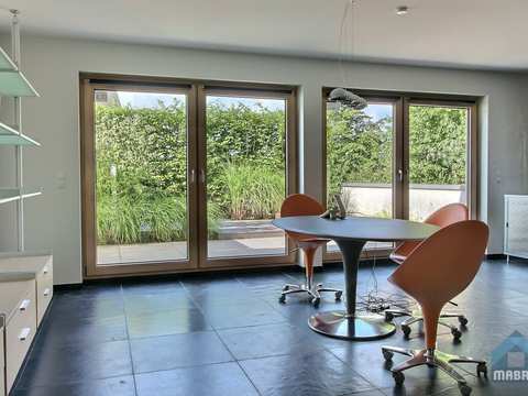 BUREAU à 2 CHAMBRES/PIÈCES à LIMPERTSBERG